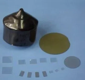 LSAT 衬底（镧锶铝钽氧化物）